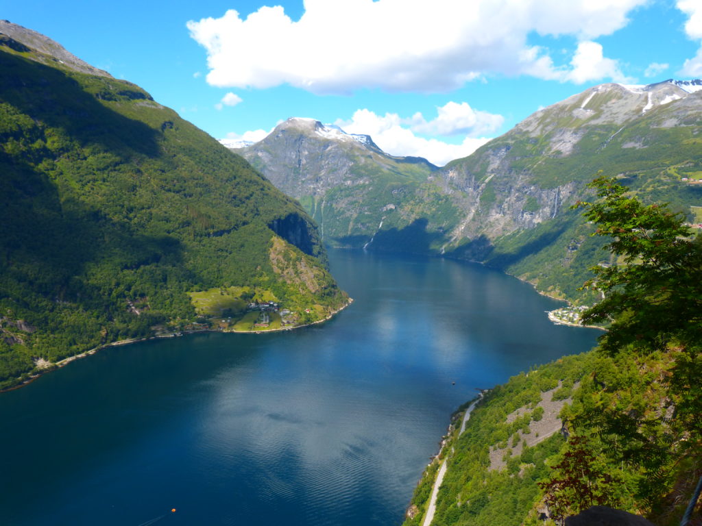 Norway - TheHotFlashPacker.com